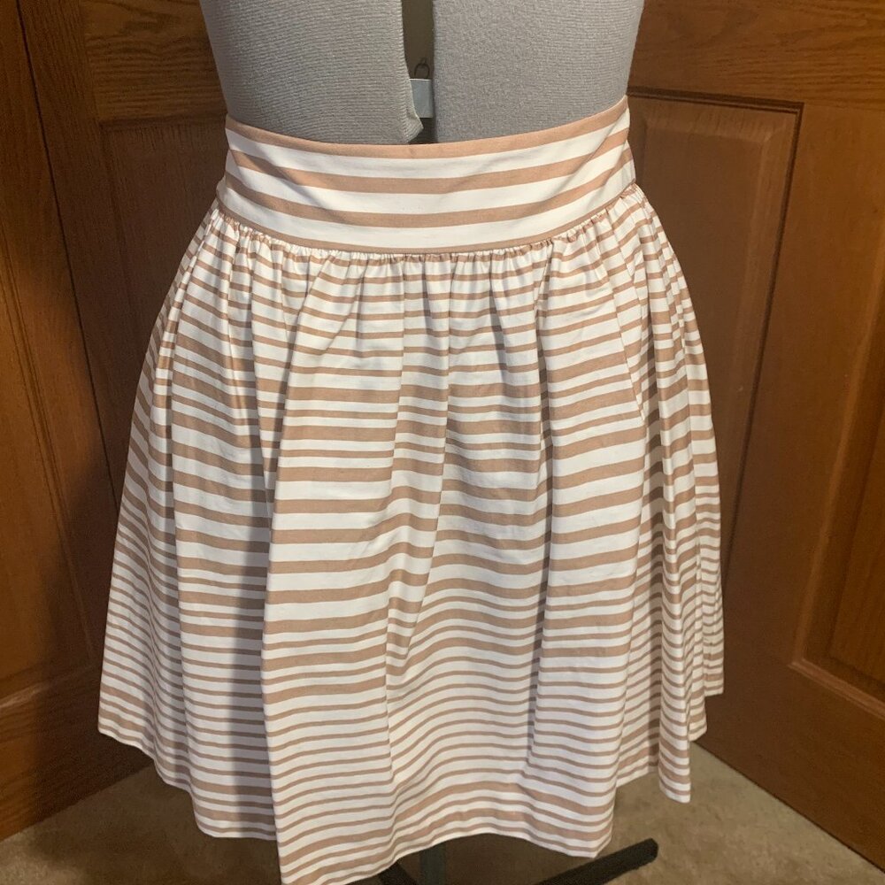 Bar III cotton skirt, excellent pre-owned condition